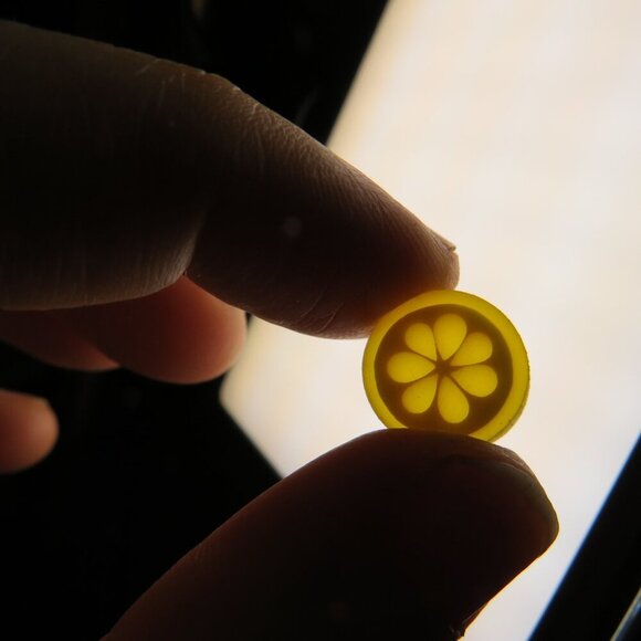 Easter Egg Filler: Small Erasers (16 items) Butterfly, Flowers, Lemons - Picture 6 of 10